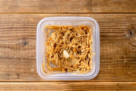 ご飯のお供にぴったりそう電子レンジで作れちゃう、簡単でお手軽な「えのき」レシピ 話題の画像プラス