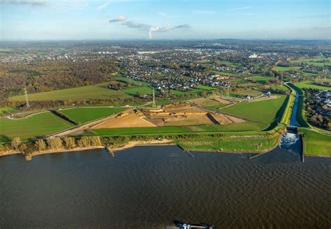 Voerde Niederrhein Von Oben Uferbereiche Entlang Der Flu M Ndung