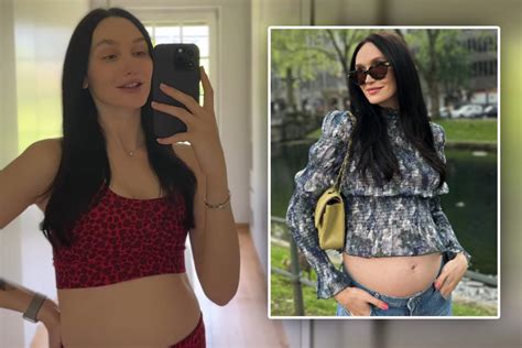 Babybauch Zu Klein Model Anna Adamyan Ist Schon In Der 31 Woche Schwanger