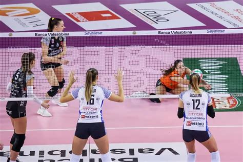 Volley Squadre Bresciane In Altalena Ko La Valsabbina Vola La