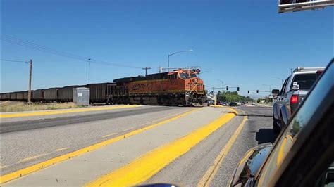 Bnsf Ge Es44ac 5736 Pulling Coal Train Through Belgrade Mt Youtube