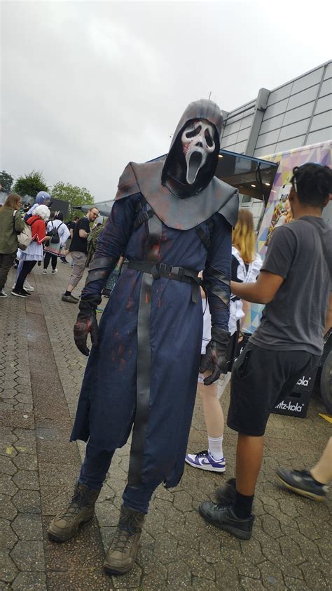 Ghostface DBD Cosplay - Etsy