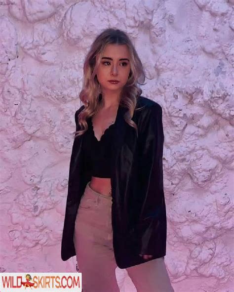 Kerry Ingram Kerry Ingram Nude Instagram Leaked Photo