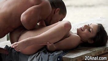 Brunette Gets Anal Banging And Cum Spraying XVIDEOS