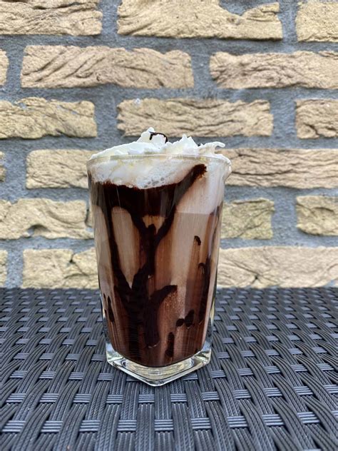 mocha latte  home easy  minute recipe