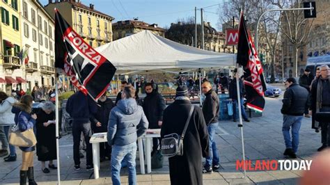 La Milano Antifascista Scende In Piazza Contro Forza Nuova In Citt L