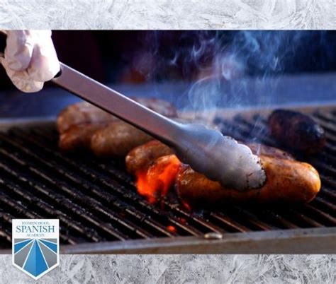 20 Ways to Say Hot in Spanish with Example Sentences