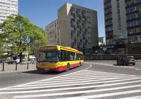 Autobusy omijają most Świętokrzyski Warszawski Transport Publiczny