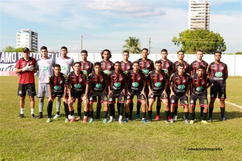 Com Jogadores Do Profissional E Campeões De Base Real Encara Santana