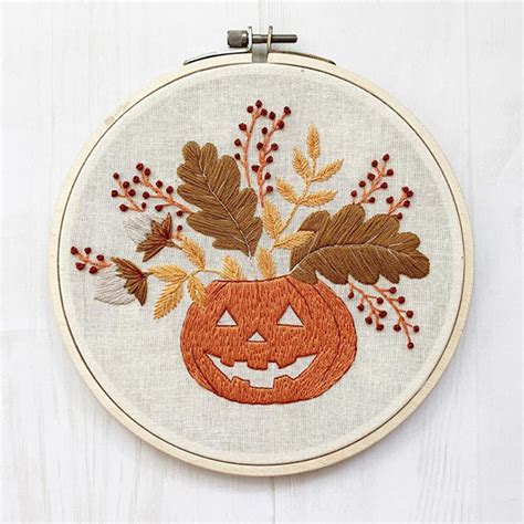 13 Halloween embroidery patterns