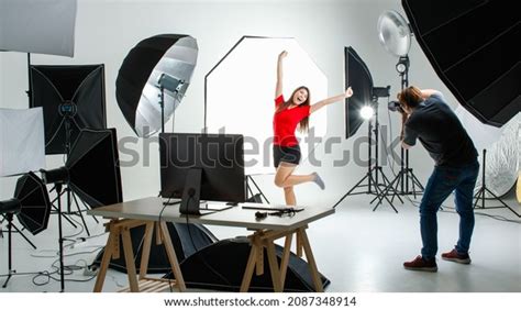 2,618 Behind Scenes Shot Royalty-Free Images, Stock Photos & Pictures ...