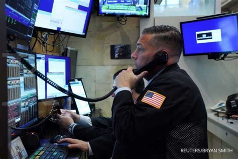 Wall Street Tergelincir Setelah Rilis Data Pekerjaan AS Terbaru