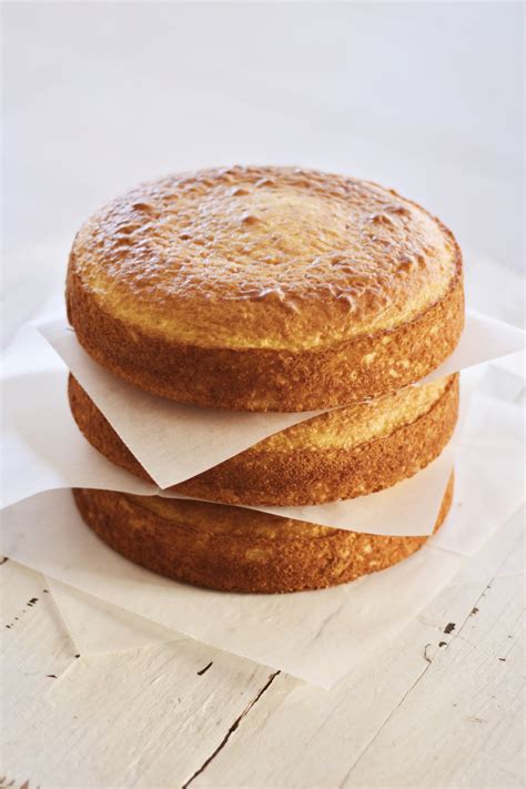 How To Make A Naked Cake Kristi Murphy DIY Blog