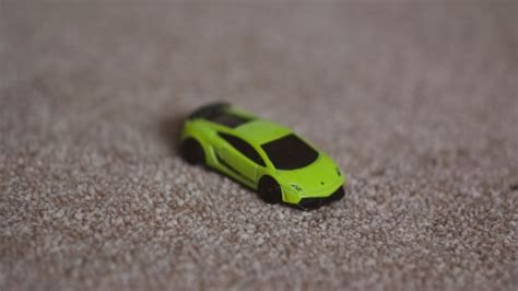 Hot Wheels La historia de la marca que invita a los niños al maravilloso mundo de los autos