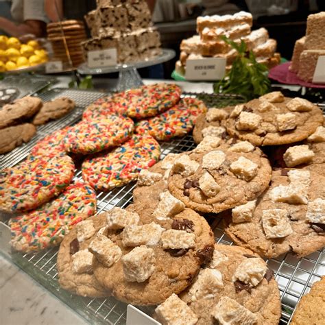 The Cookie Bar at Summer House on the Lake Disney Springs