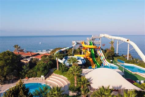 Pine Bay Holiday Resort - Kusadasi hotels | Jet2holidays