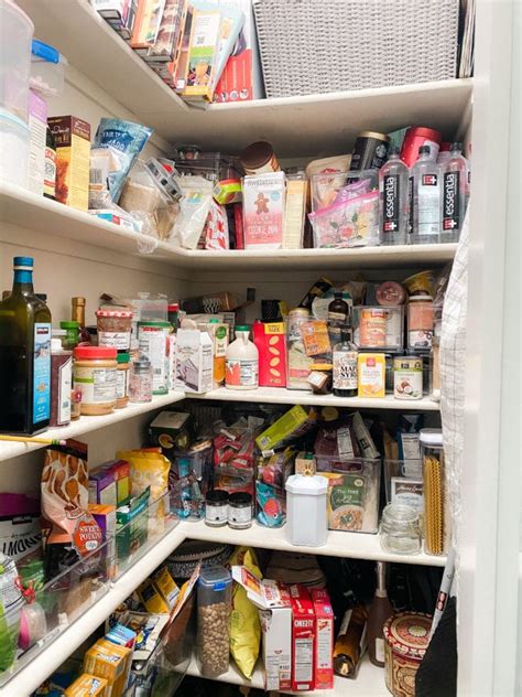 Pantry Cleaning Checklist And 6 Step Guide Modern Glam