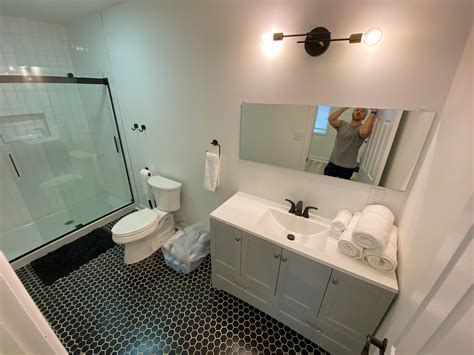 The Neuschwanstein Suite - German Village Lofts