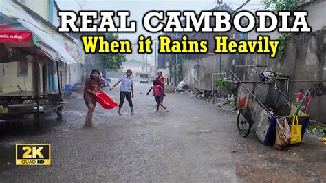 VERY NICE HEAVY RAIN EXPERIENCE Walking Wet In Trea4 Village Phnom