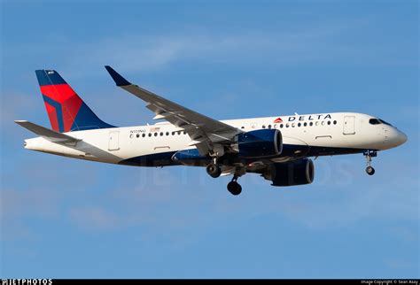 N111NG | Airbus A220-171 | Delta Air Lines | Sean Asay | JetPhotos