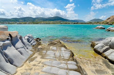 Les 16 plus belles plages où se baigner à Paros