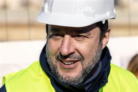 Ponte Sullo Stretto Per Salvini Il Terremoto Non Sar Un Problema La