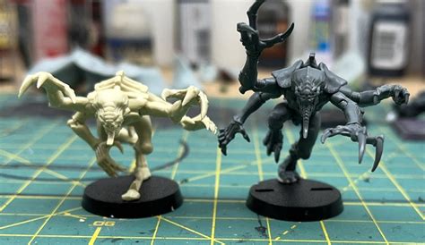 Question About New 10th Edition Genestealers Scale TYRANIDS The