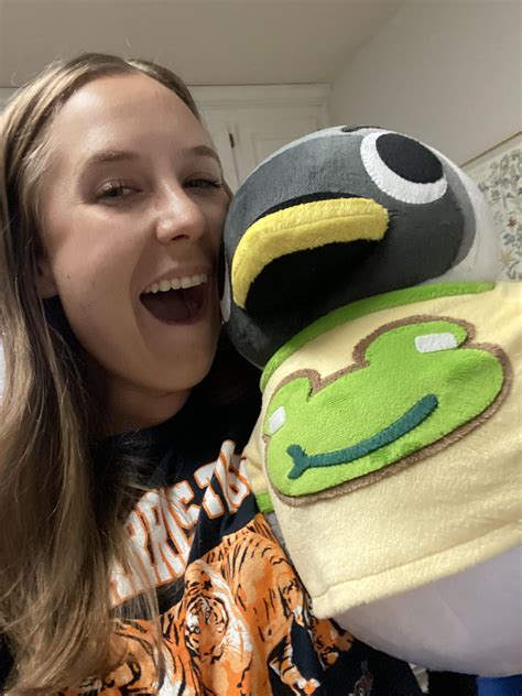 MY WADE PLUSHIE IS FINALLY HERE!!!!! : r/AnimalCrossing