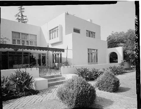 The Walter L Dodge House Claass HAUS