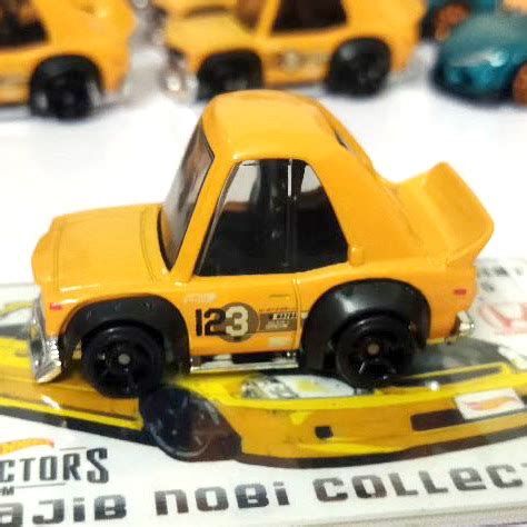 T Hunted Um novo carro na linha básica Hot Wheels deste ano e novos packs