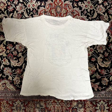 レア ビンテージ エロT BIKINI INSPECTOR 古着 シングルステッチ Tシャツ HAWAII 半袖 ヴィンテージ クリームホワイト バンド イラストキャラクター 売買された