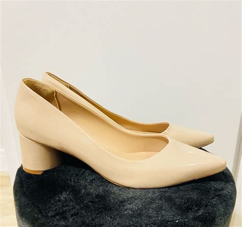 Scarpin Nude Envernizado Salto Confortável 37 Sapato Feminino Anne