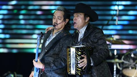 Los Tigres Del Norte Rompen El Récord De Asistencia De Cardi B En Houston Rodeo