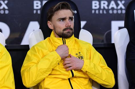 Borussia Dortmund Schmelzer Traurig Das Wurde Nicht Wahr Derwesten De