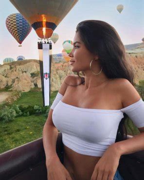 Covered Pokies Porn Photo