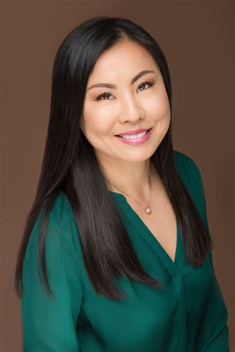 A photography life hack shows how to get professional shots 6