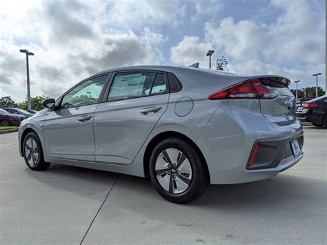 New Hyundai Ioniq Hybrid Blue Fwd Hatchback