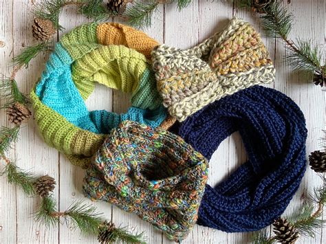 Quick Crochet Projects for the Holidays | Creative Crochet Corner