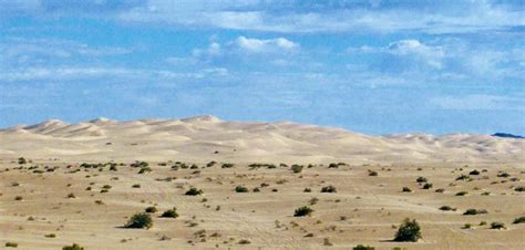 Sand Dunes Imperial Valley CA [OC][3106x1486] | Sand dunes, Landscape ...