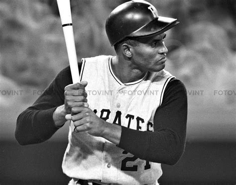 Roberto Clemente PITTSBURGH PIRATES Photo Picture VINTAGE | Etsy