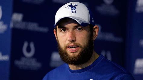 Colts Qb Andrew Luck Admits His Beard Is A Bad Look