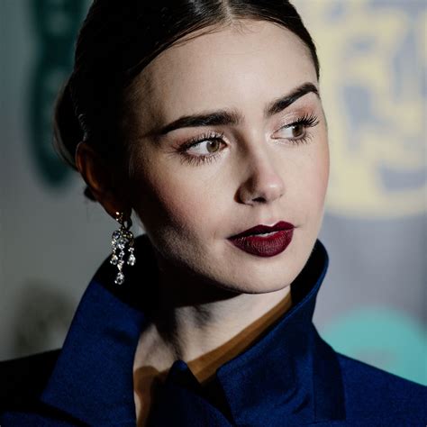 Lily Collins's Instagram, Twitter & Facebook on IDCrawl