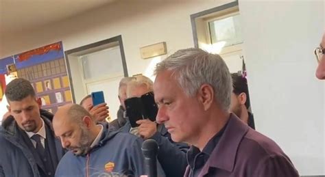 Chiara Ferragni La Frecciata Di Mourinho Dall Ospedale Dei Bimbi L