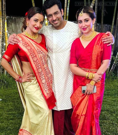 Antara Biswas Saree Tv Actress Hot Hd Stills Indiancelebblog