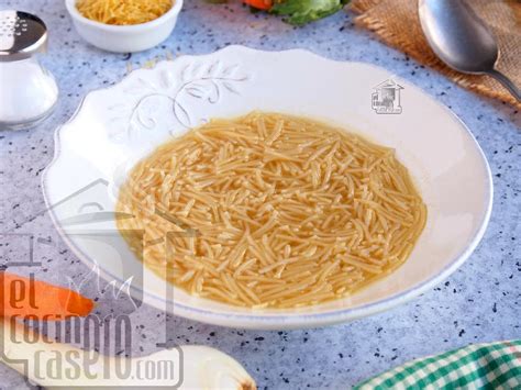 Sopa De Fideos Para Personas El Cocinero Casero De Cuchara