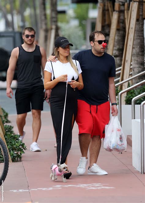 Samantha Hoopes Nude OnlyFans Leaks Fappening Page FappeningBook