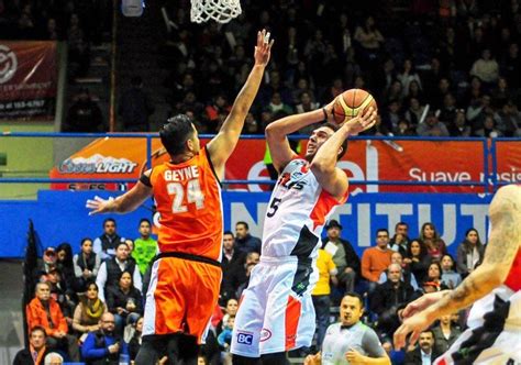 Carlos P Rez Nuevo Elemento De Zonkeys Tijuana Zonkeys