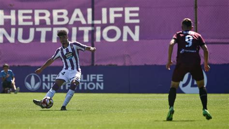 Iago Parente Otro Juvenil Con El Promesas Real Valladolid CF Web