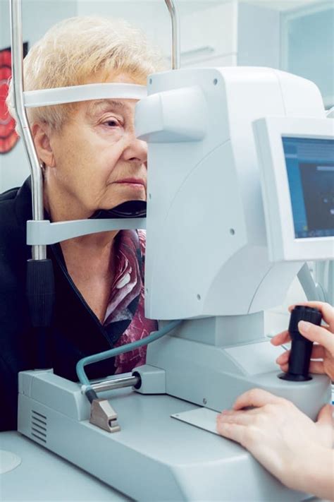 Traitement laser pour cataracte secondaire Chirurgien ophtalmologue à