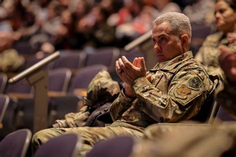 Dvids Images Minnesota National Guard Service Members Visit U S